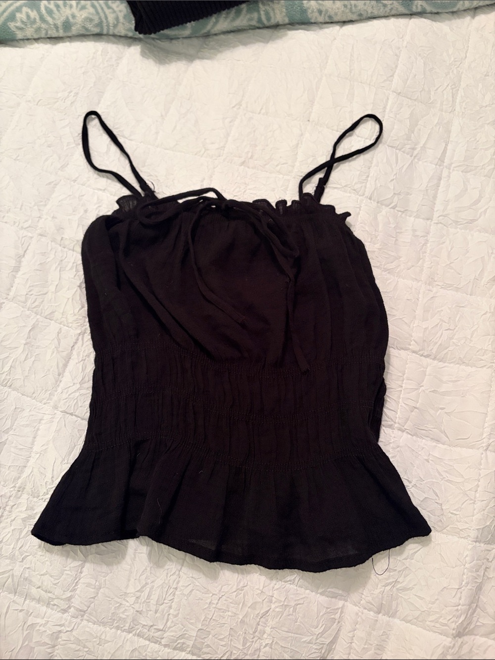 Women’s black Crop Tank